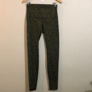 LULULEMON LEGGINGS